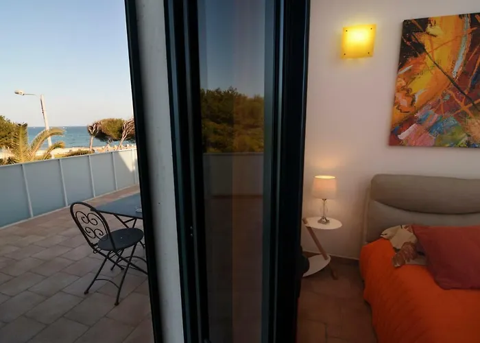 住宿加早餐酒店 Neptunia Fronte Mare