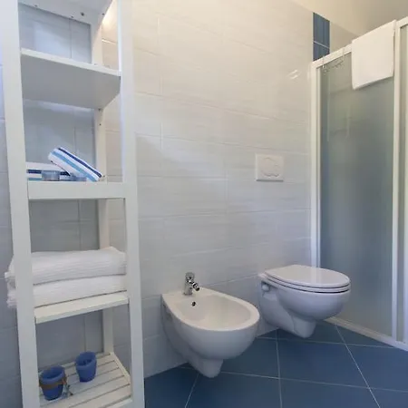 Neptunia Fronte Mare توري سبيشيا روجيري