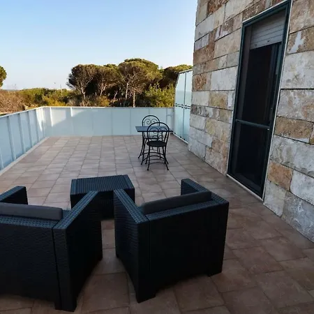 Nocleg ze śniadaniem Neptunia Fronte Mare 3*