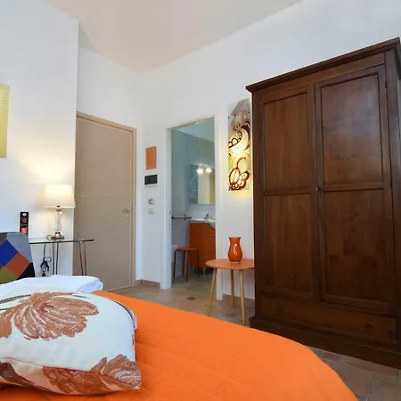 Neptunia Fronte Mare Nocleg ze śniadaniem Torre Specchia Ruggeri