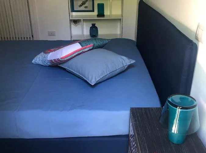 Neptunia Fronte Mare ベッド・アンド・ブレックファスト 3*