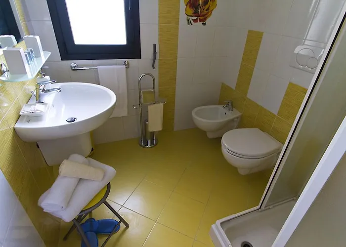 ベッド・アンド・ブレックファスト Neptunia Fronte Mare