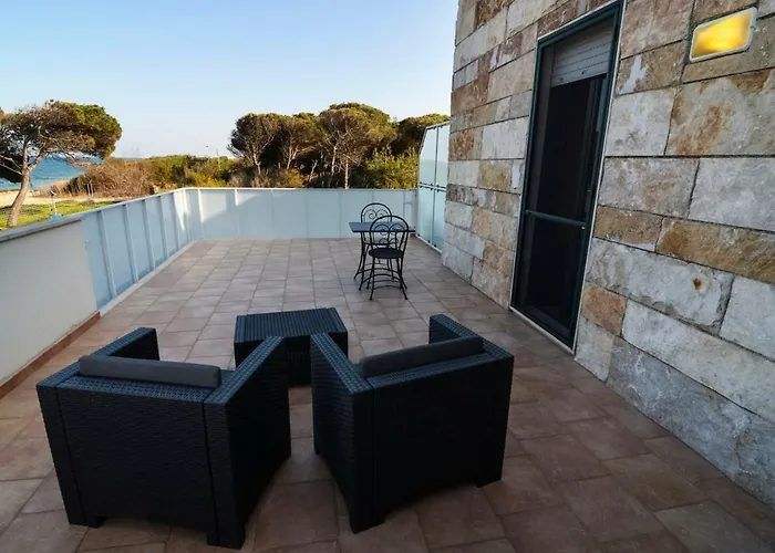 ベッド・アンド・ブレックファスト Neptunia Fronte Mare 3*