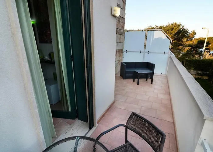 Neptunia Fronte Mare 3* トッレ・スペッキア・ルッジェーリ